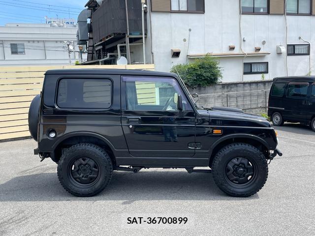 Suzuki JIMNY 1997 8328441-3