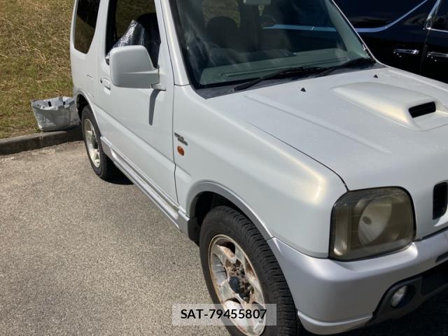 Suzuki JIMNY 2000-01 8328852-0