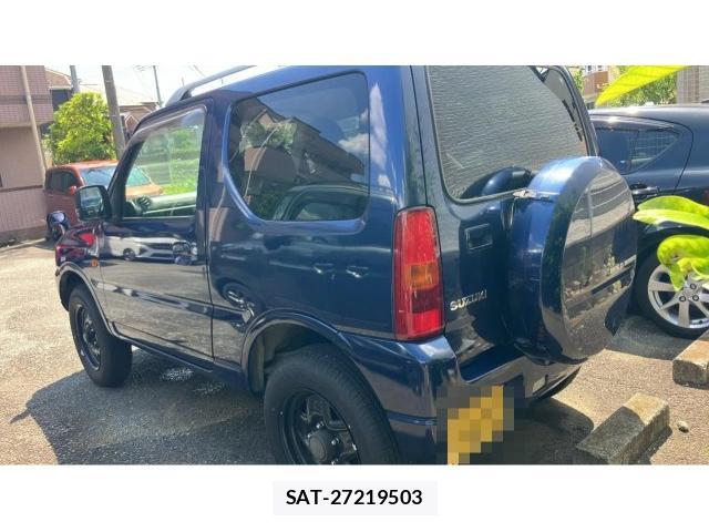 Suzuki JIMNY 2006-12 8329401-13