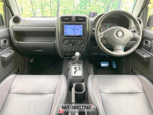Suzuki JIMNY 2012-01 8329465-1