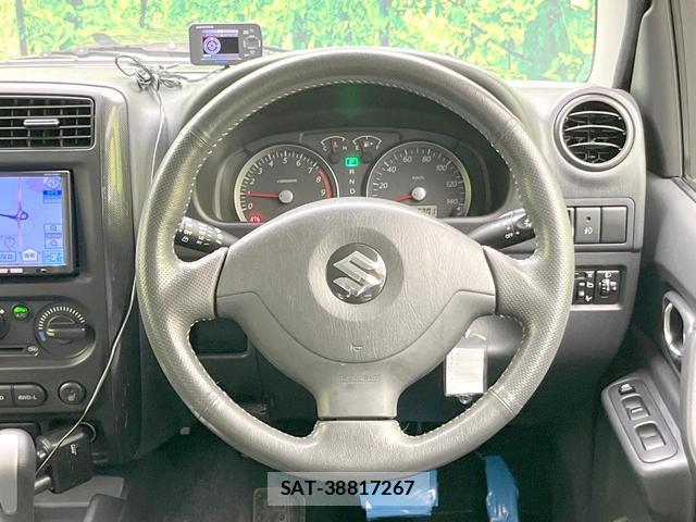 Suzuki JIMNY 2012-01 8329465-9