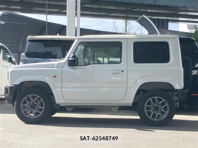 Suzuki JIMNY 2023-09 8329673-1