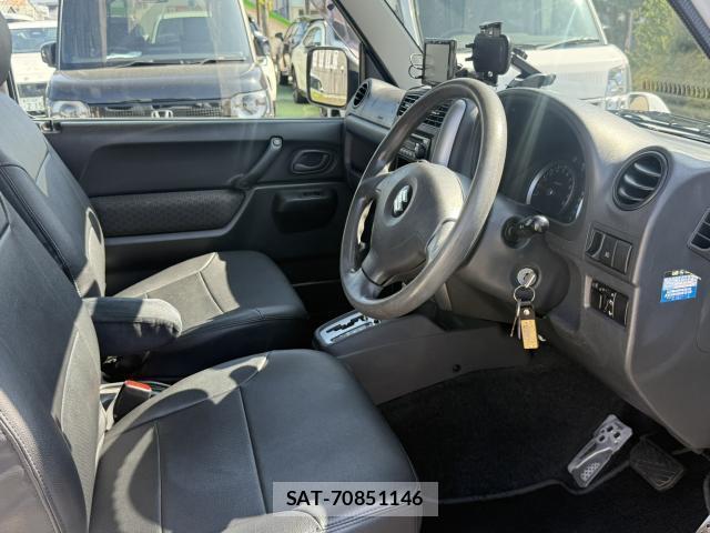 Suzuki JIMNY 2005-03 8329892-2