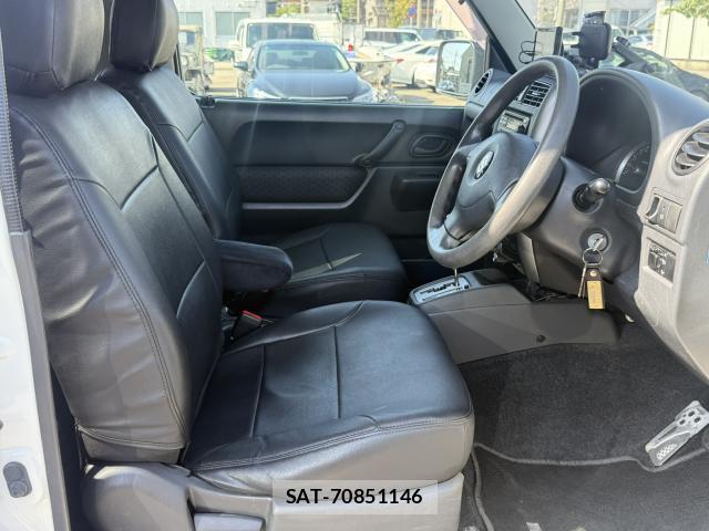 Suzuki JIMNY 2005-03 8329892-5