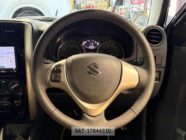 Suzuki JIMNY 2017-04 8330131-11