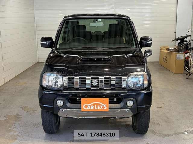 Suzuki JIMNY 2017-04 8330131-8
