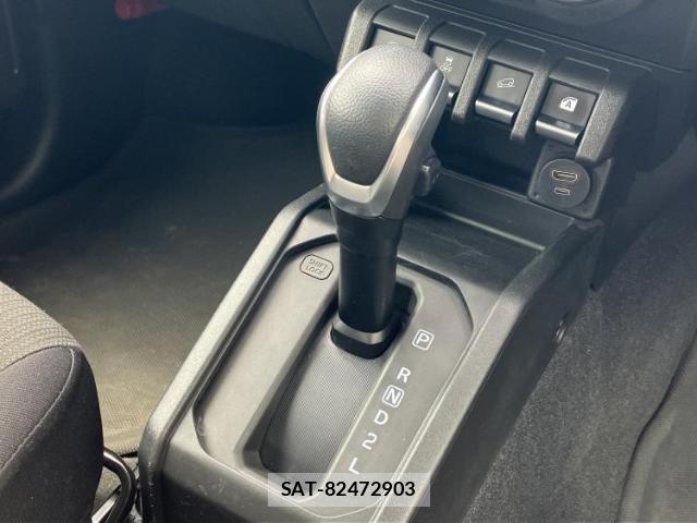 Suzuki JIMNY 2024-09 8330219-15
