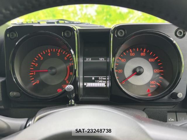 Suzuki JIMNY 2022-07 8330418-11
