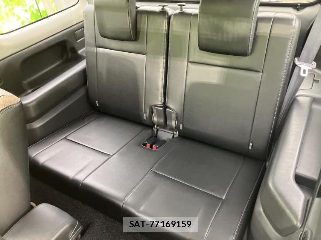 Suzuki JIMNY 2017-05 8330423-6