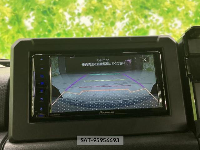 Suzuki JIMNY 2023-04 8330486-10
