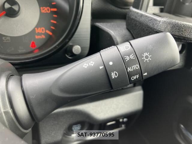 Suzuki JIMNY 2021-07 8330492-15