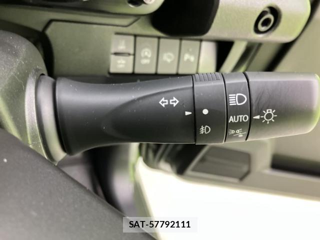 Suzuki JIMNY 2025-02 8330541-13