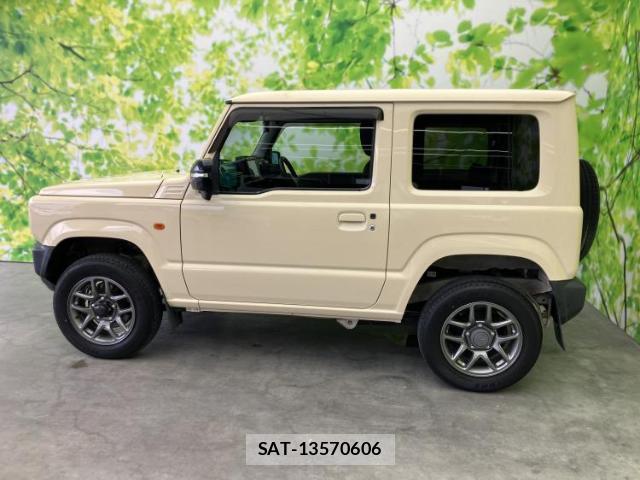 Suzuki JIMNY 2019-02 8330593-1