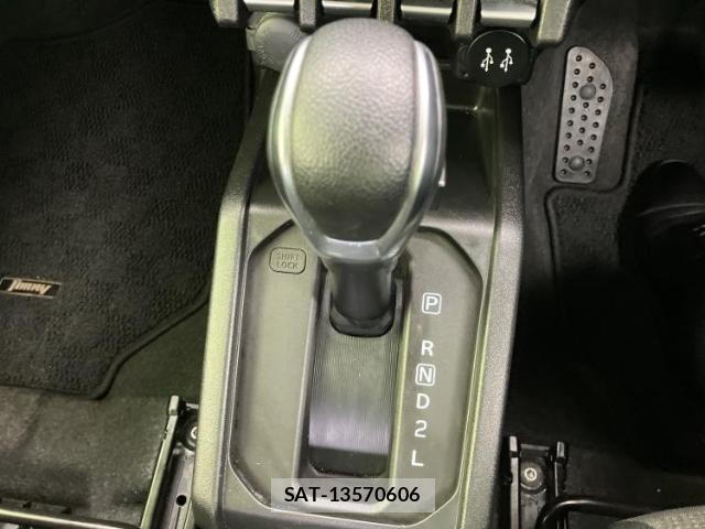 Suzuki JIMNY 2019-02 8330593-17