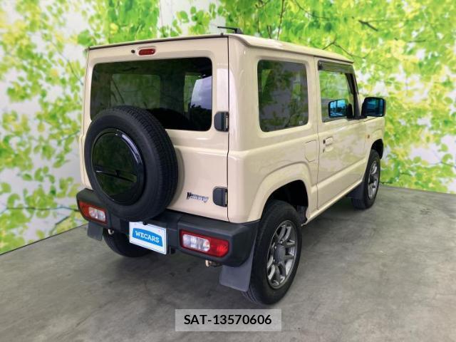 Suzuki JIMNY 2019-02 8330593-2