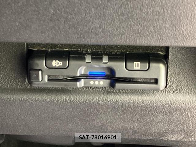 Suzuki JIMNY 2025-05 8330650-17