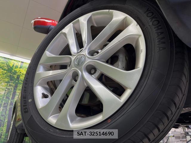 Nissan JUKE 2016-07 8328523-12