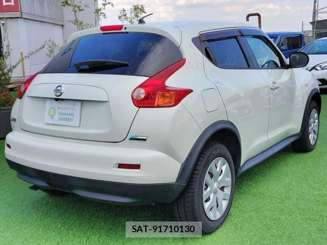 Nissan JUKE 2011-11 8329133-1