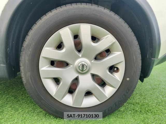 Nissan JUKE 2011-11 8329133-13