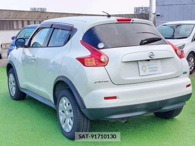 Nissan JUKE 2011-11 8329133-3