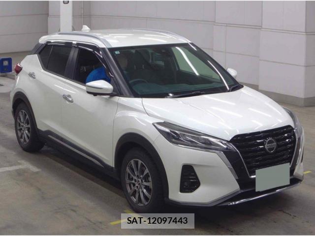 Nissan KICKS 2021-03 8328844-0