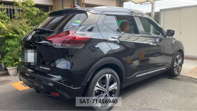 Nissan KICKS 2021-04 8329251-12