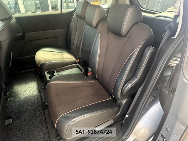Nissan LAFESTA 2013-02 8328043-6