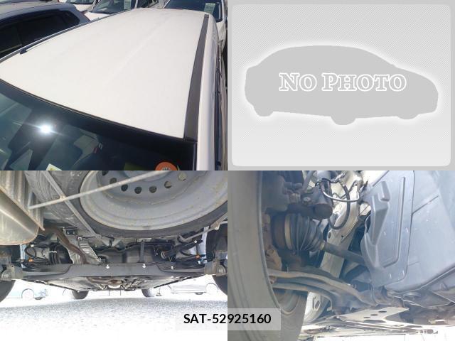 Mitsubishi LANCER CARGO 2017-07 8328299-6