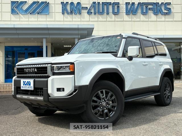 Toyota Land Cruiser 250 2024-10 8327797-0