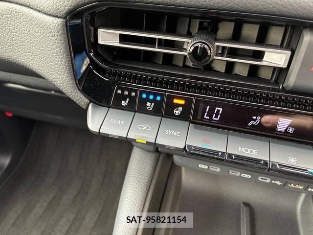 Toyota Land Cruiser 250 2024-10 8327797-14