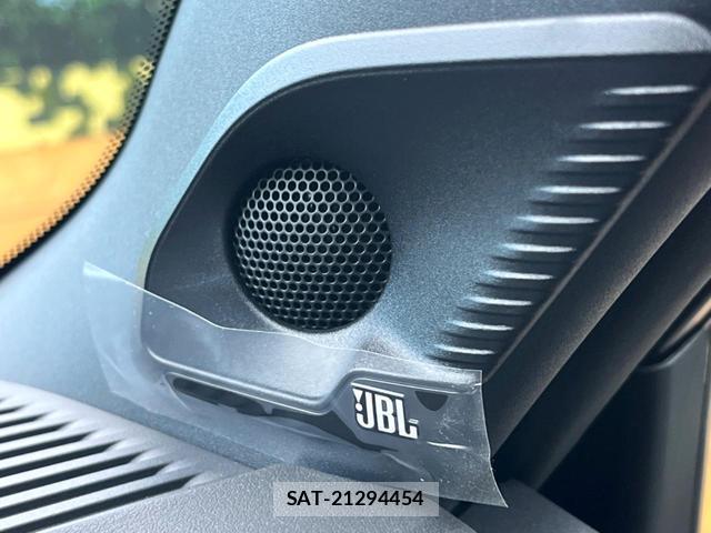 Toyota Land Cruiser 250 2025-06 8328965-3