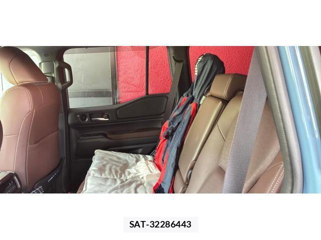 Toyota Land Cruiser 250 2024-08 8329967-4