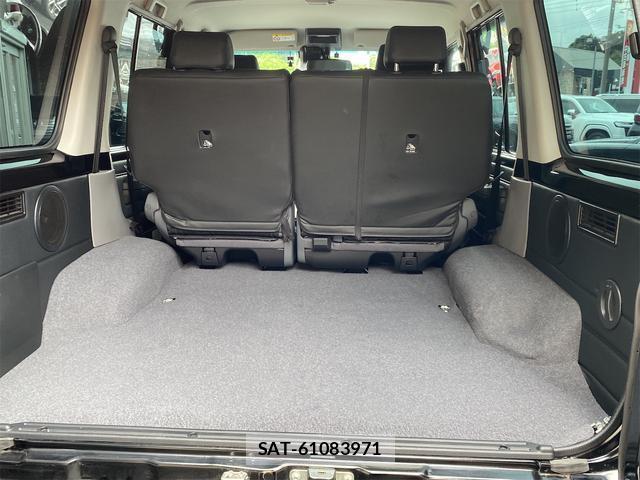Toyota Land Cruiser 70 2024-06 8328919-17