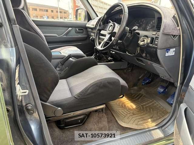 Toyota Land Cruiser 80 1990-04 8330661-4