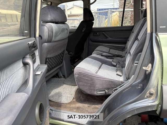 Toyota Land Cruiser 80 1990-04 8330661-8