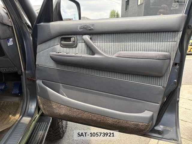 Toyota Land Cruiser 80 1990-04 8330661-9