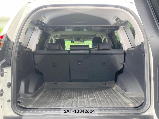 Toyota LAND CRUISER PRADO 2022-09 8328983-9