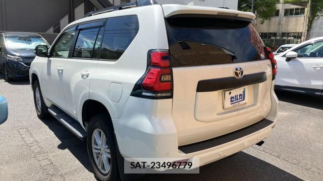Toyota LAND CRUISER PRADO 2022-11 8282145-13