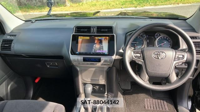Toyota LAND CRUISER PRADO 2021-03 8329259-2