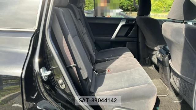Toyota LAND CRUISER PRADO 2021-03 8329259-6