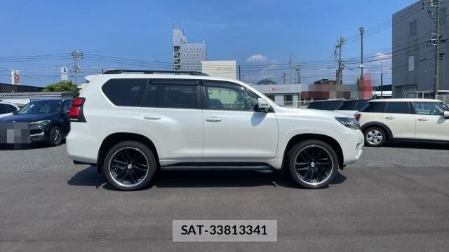 Toyota LAND CRUISER PRADO 2021-09 8329301-10