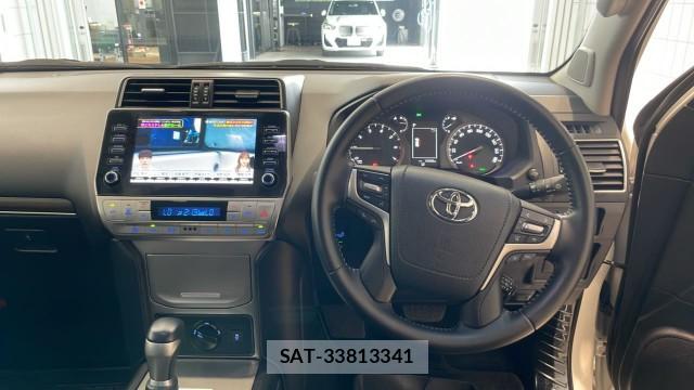 Toyota LAND CRUISER PRADO 2021-09 8329301-16