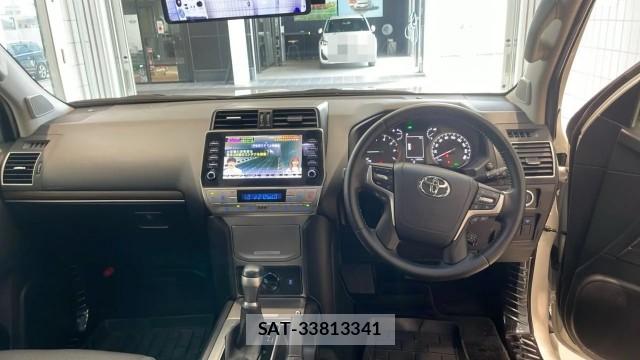 Toyota LAND CRUISER PRADO 2021-09 8329301-2