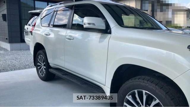 Toyota LAND CRUISER PRADO 2020-03 8329311-3
