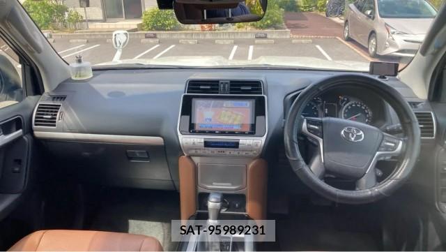 Toyota LAND CRUISER PRADO 2021-08 8329337-2