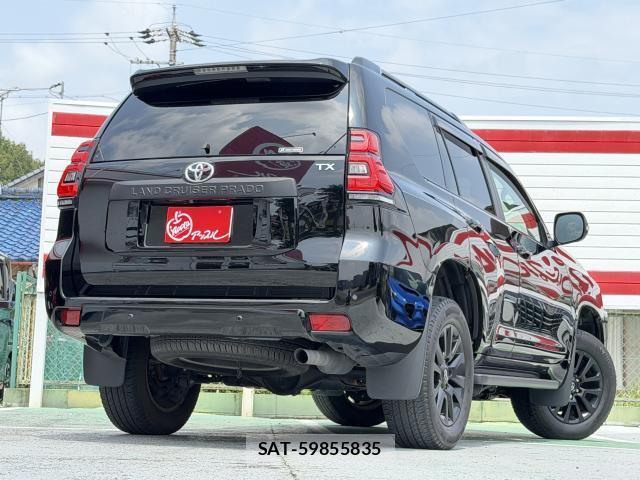 Toyota LAND CRUISER PRADO 2023-12 8329435-2