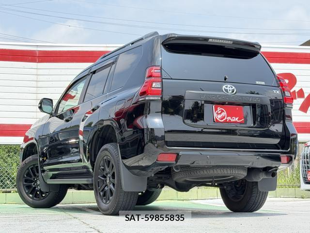 Toyota LAND CRUISER PRADO 2023-12 8329435-3