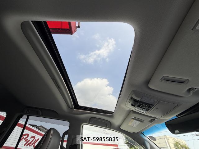 Toyota LAND CRUISER PRADO 2023-12 8329435-8