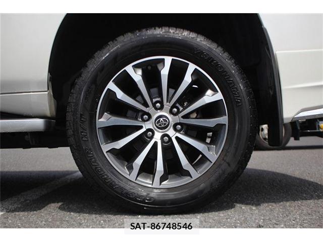 Toyota LAND CRUISER PRADO 2017-11 8329752-16