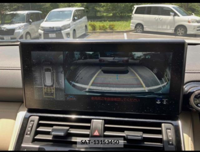 Toyota LAND CRUISER 2024-04 8328905-4